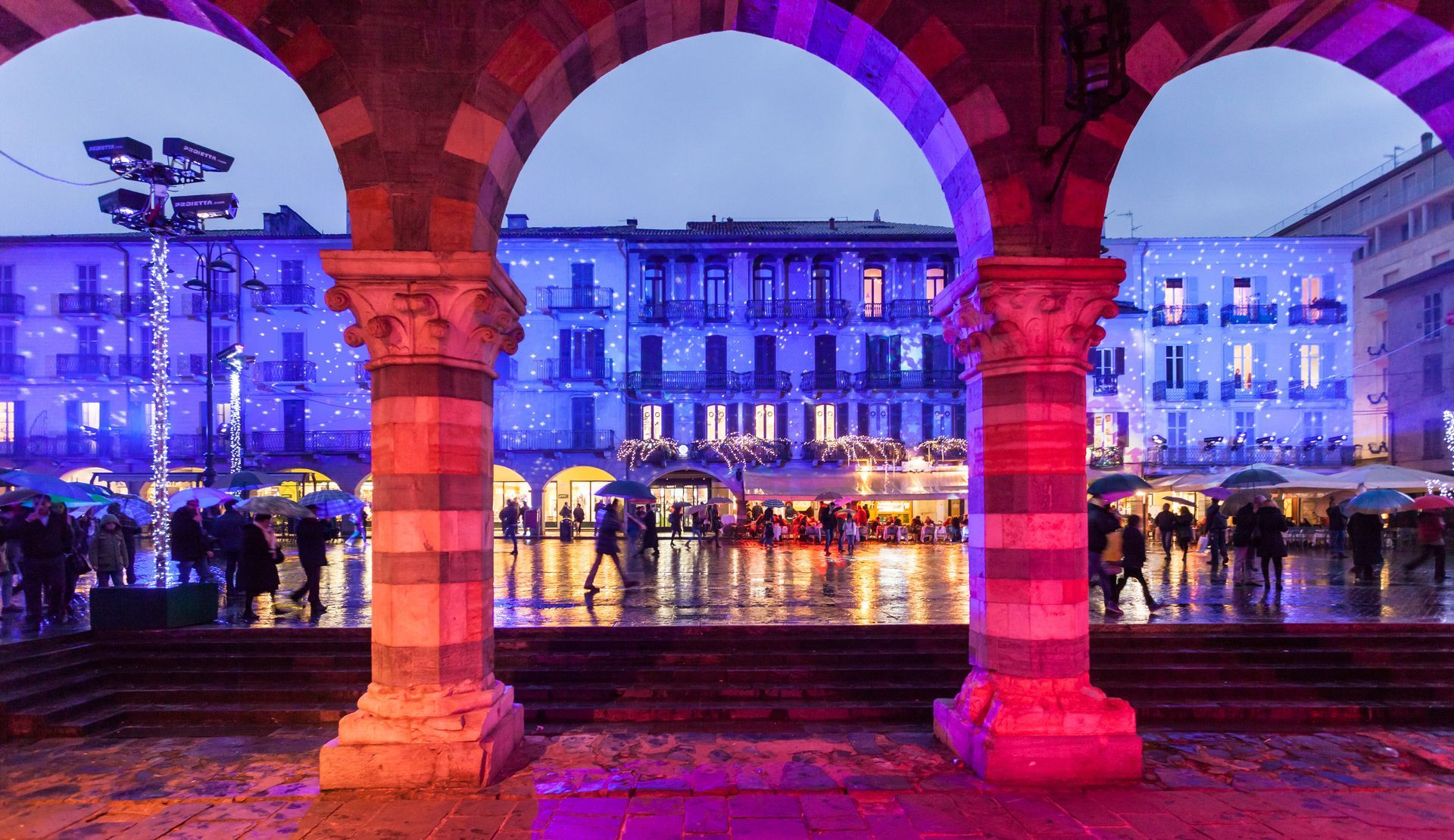 Piazza del Duomo di Como a Natale